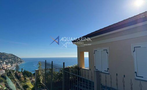 Villa a Centro, Ospedaletti, Liguria 1