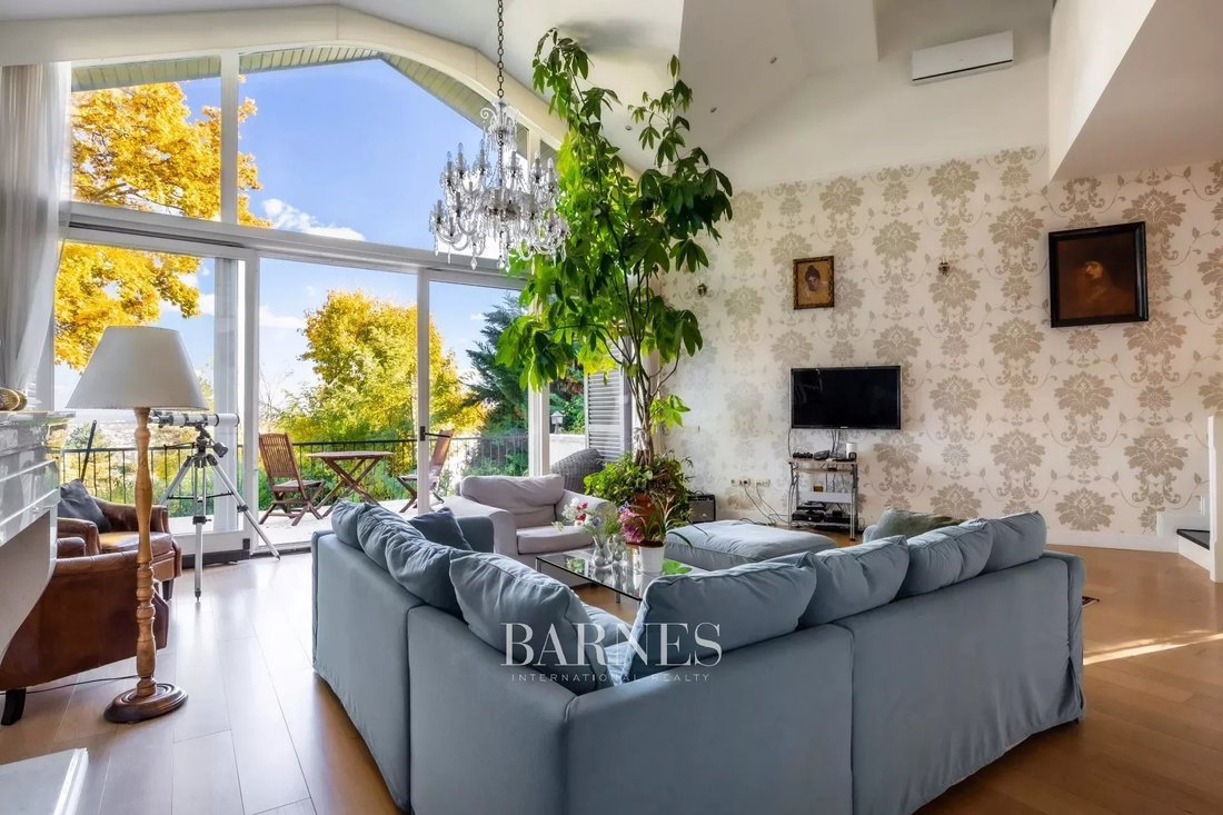 Sustainable Luxury Home With Panoramic City View, Private In Budapest ...