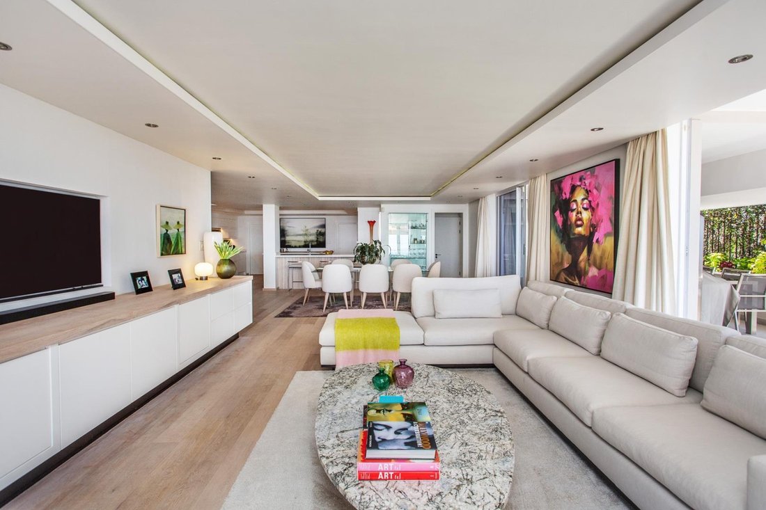 Apartment in Green Point, Cape Town, South Africa 1 - 16557489