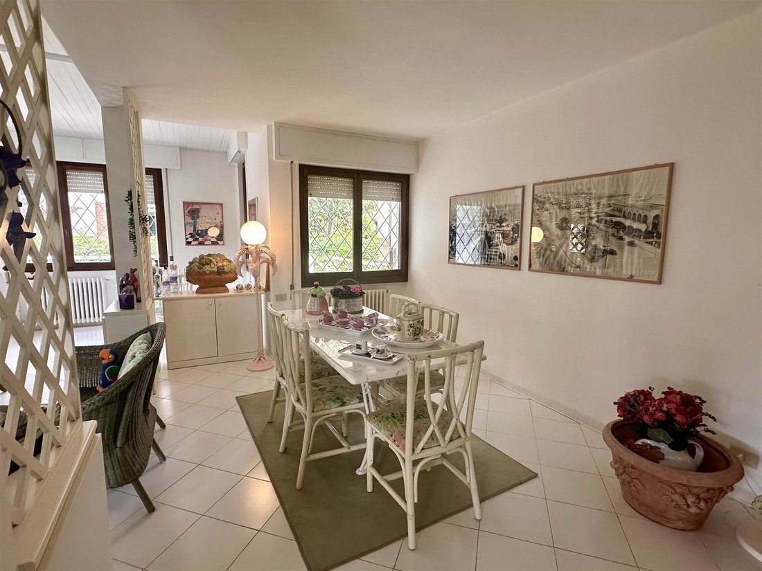 Villa in Focette, Pietrasanta, Italy 2 - 16557981