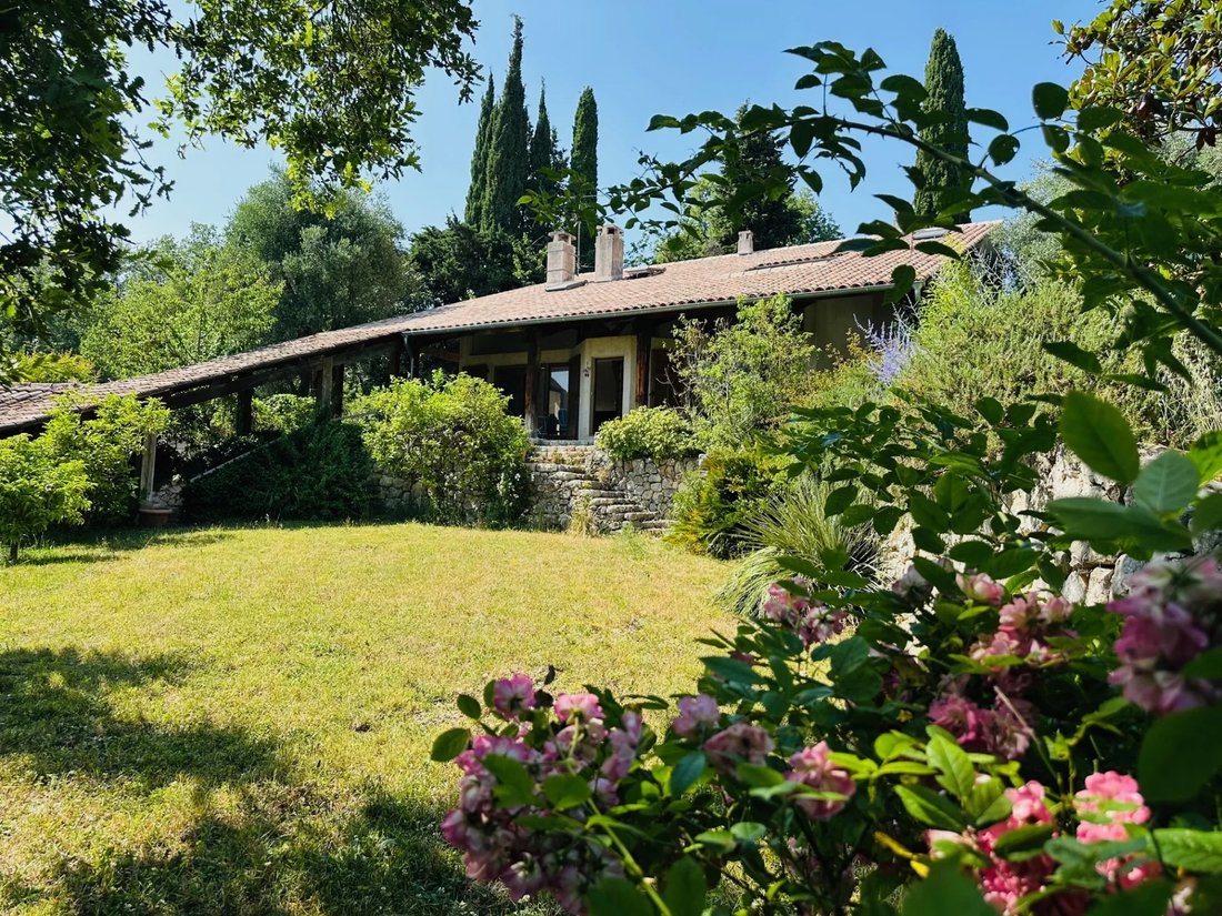 Villa in Nord, La Gaude, France 4 - 16556270