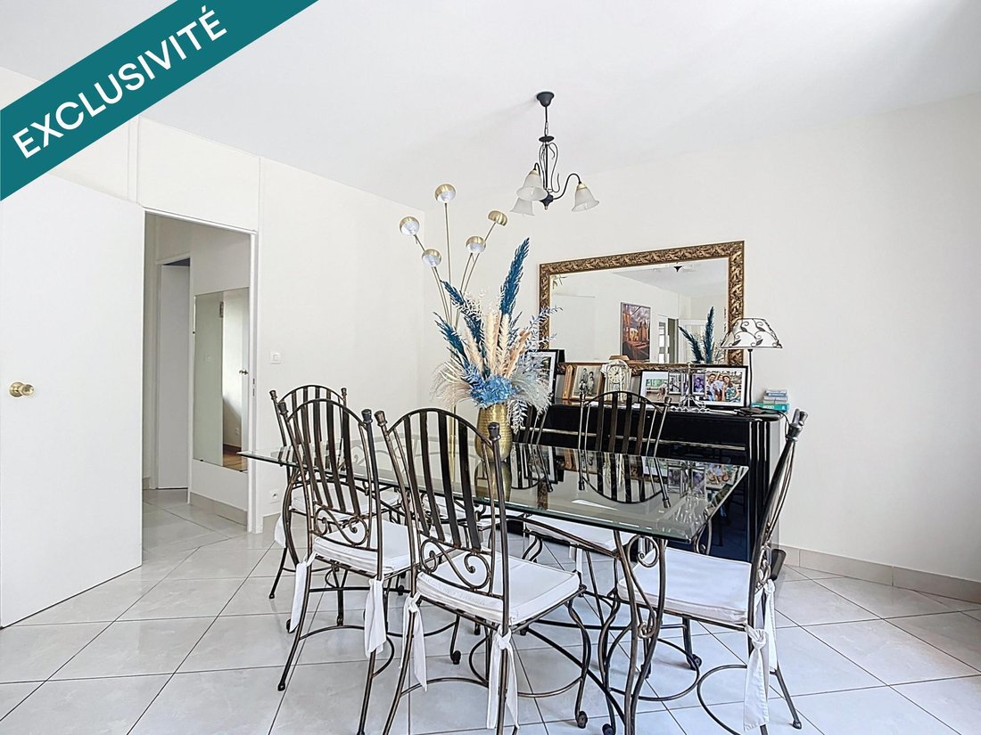 House in Le Centre, Maisons-Alfort, France 5 - 16557545