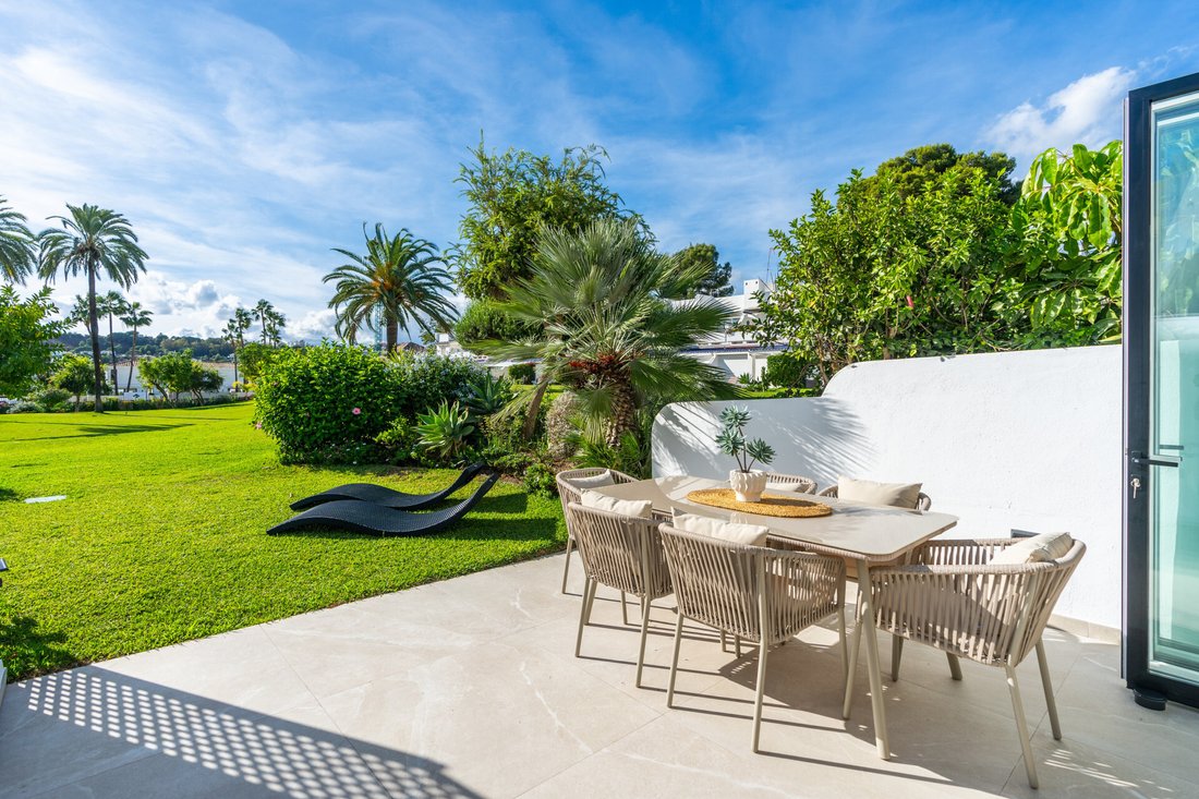 Townhouse in Nueva Andalucia, Marbella, Spain 1 - 16148932