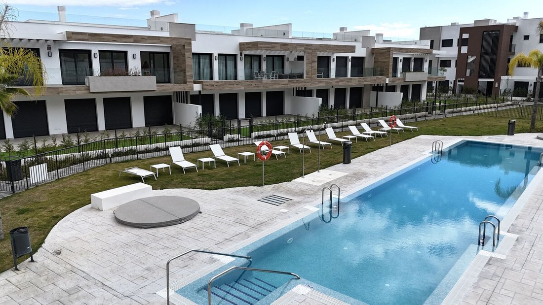 Penthouse in Estepona, Andalusia, Spain 1 - 16559811