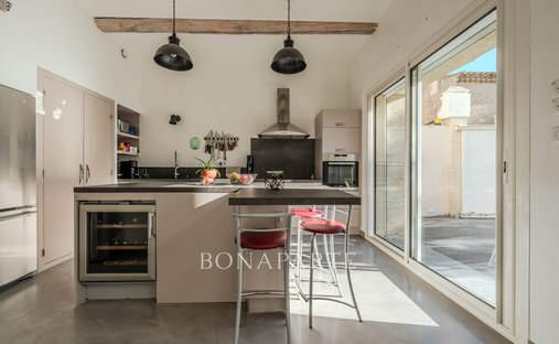 6 Room House With Terrace Near Beziers The House