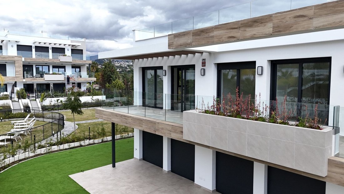 Penthouse in Estepona, Andalusia, Spain 4 - 16559811