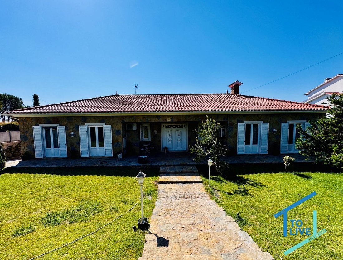 Villa in Madalena e Beselga, Santarem District, Portugal 1 - 16560130