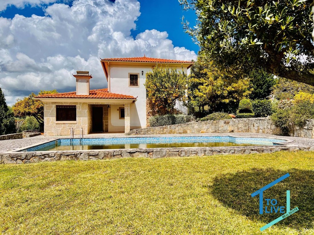 Villa in Pussos Sao Pedro, Leiria District, Portugal 3 - 16559905