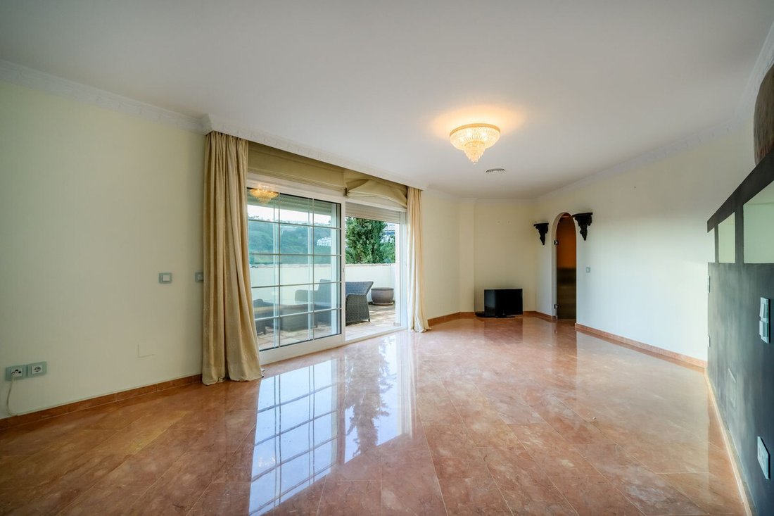 Villa à Nueva Andalucia, Marbella, Espagne 4 - 16560222