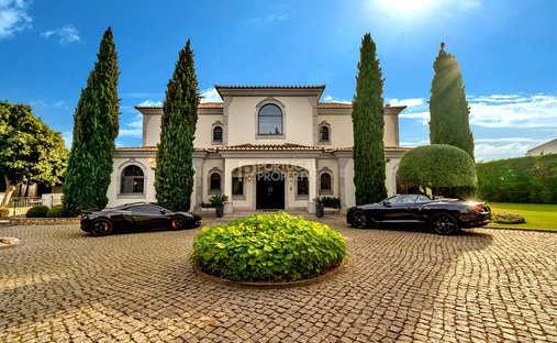 Haus in Vilamoura, Quarteira, Algarve 1