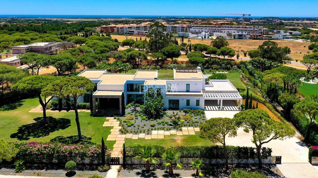 Villa in Vilamoura, Quarteira, Algarve 1 - 16561845