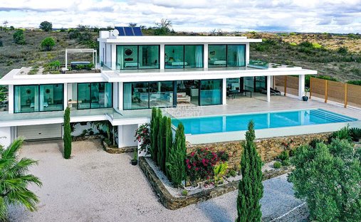 Villa in Vila Nova de Cacela, Algarve, Portugal 1