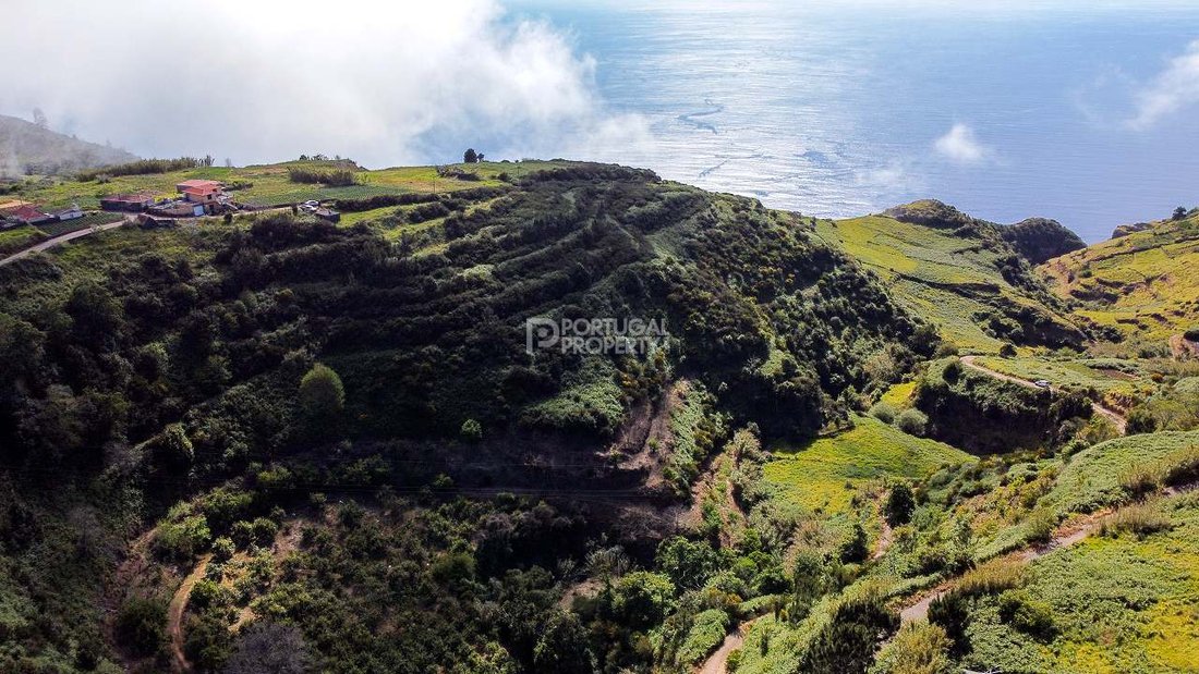 Land in Estreito da Calheta, Madeira, Portugal 1 - 16561854