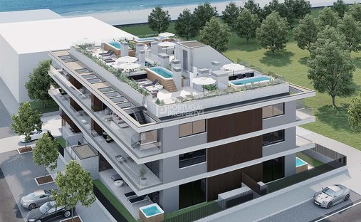 Apartment in Cedofeita, Santo Ildefonso, Se, Miragaia, Sao Nicolau e Vitoria, Porto District, Portugal 1