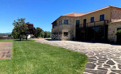 Villa in Barcelos, Vila Boa e Vila Frescainha (Sao Martinho e Sao Pedro), Braga, Portugal 1