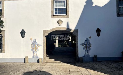 Villa in Cedofeita, Santo Ildefonso, Se, Miragaia, Sao Nicolau e Vitoria, Porto District, Portugal 1