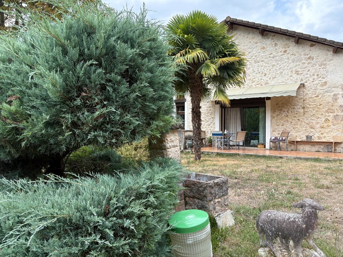 House in Saint-Jean-en-Royans, Auvergne-Rhône-Alpes, France 1 - 16561052