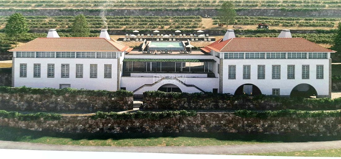 Se, Santa Maria e Meixedo, Braganca District, Portugal 4 - 16561758