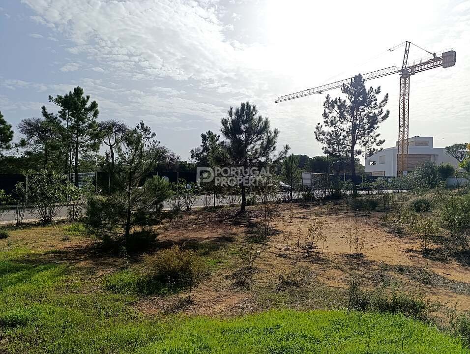 Land in Vale do Lobo, Almancil, Portugal 1 - 16561505