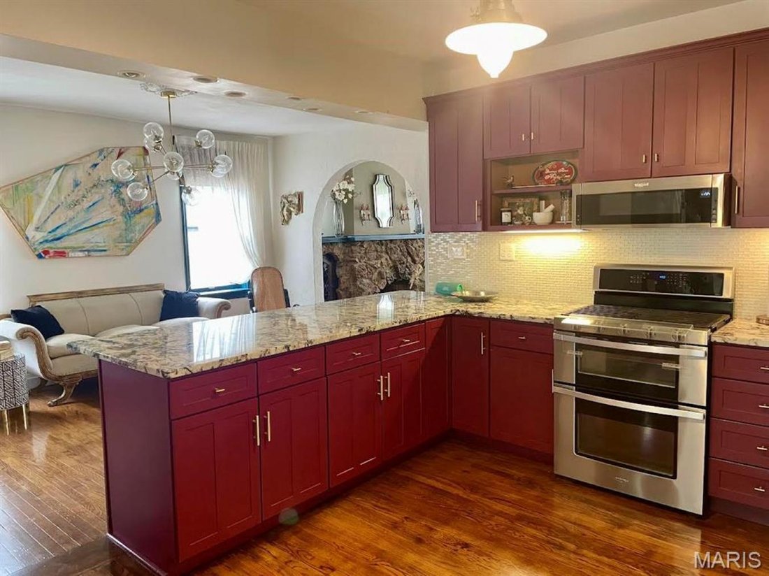 House in Richmond Heights, Missouri, United States 2 - 16560304