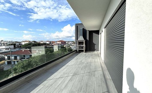Apartment in Faro (Se e Sao Pedro), Algarve, Portugal 1