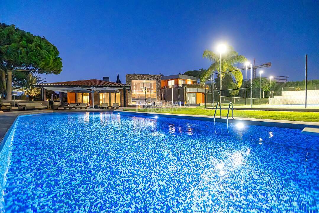 Villa in Vilamoura, Quarteira, Algarve 2 - 16561305