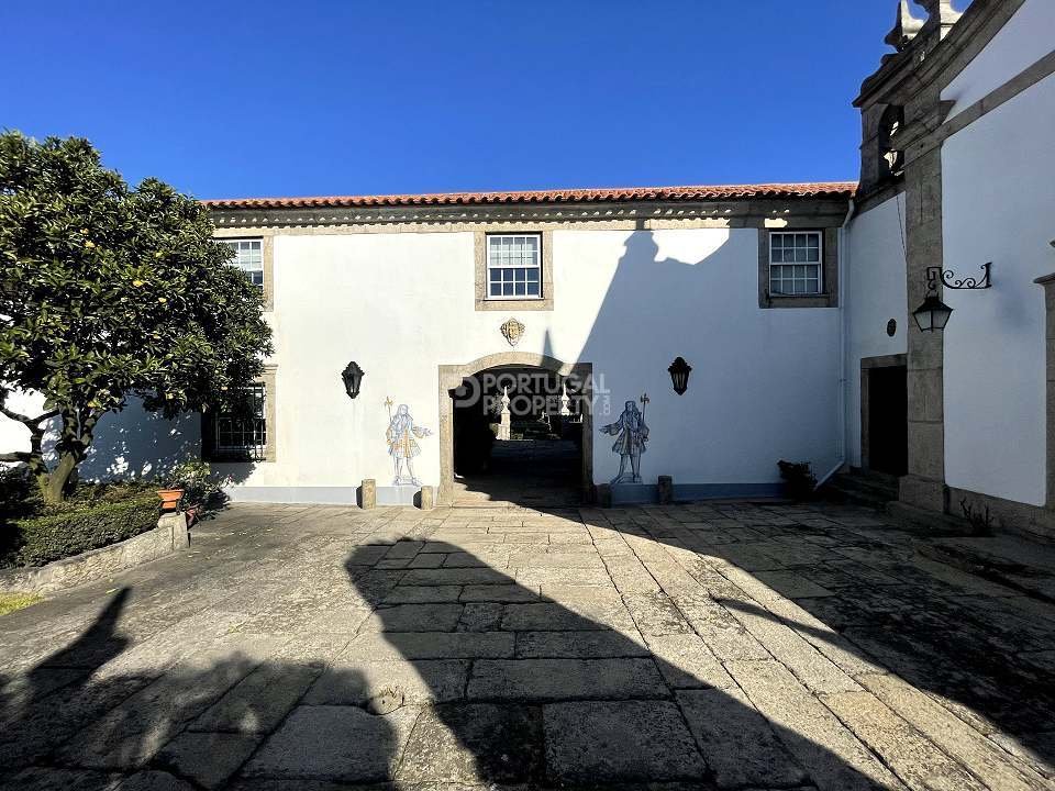 Villa in Cedofeita, Santo Ildefonso, Se, Miragaia, Sao Nicolau e Vitoria, Porto District, Portugal 2 - 16562447
