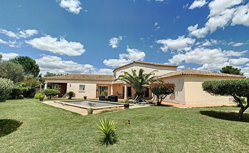 Villa in Générac, Occitania, France 1