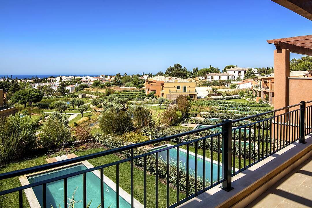 Townhouse in Carvoeiro, Algarve, Portugal 2 - 16561543
