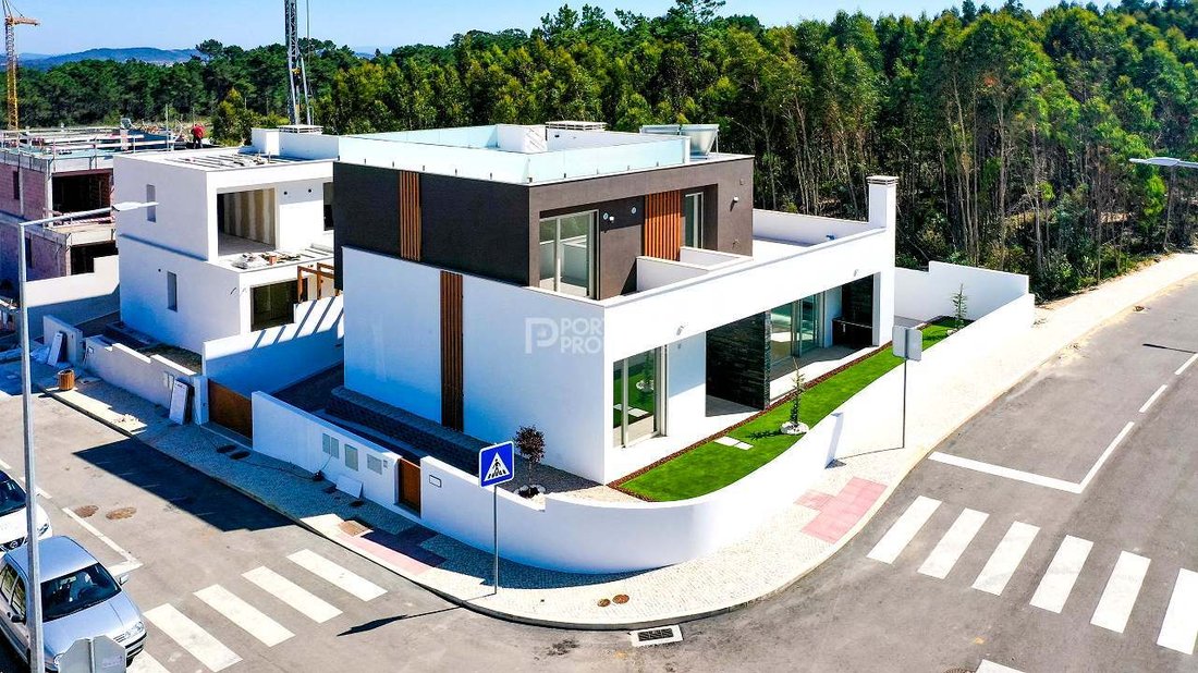 Villa in Sao Martinho do Porto, Leiria District, Portugal 1 - 16561602