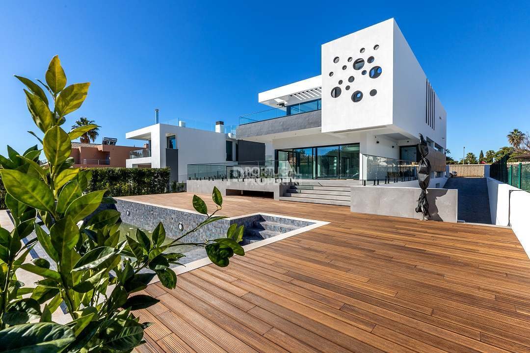 Villa in Vilamoura, Quarteira, Algarve 2 - 16562122