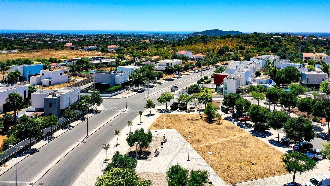 Land in Loule (Sao Clemente), Algarve, Portugal 1 - 16561650