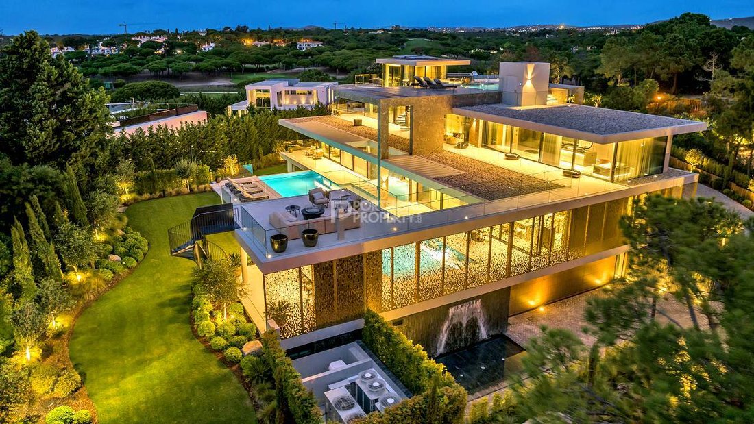 Villa in Quinta do Lago, Almancil, Portugal 1 - 16561774