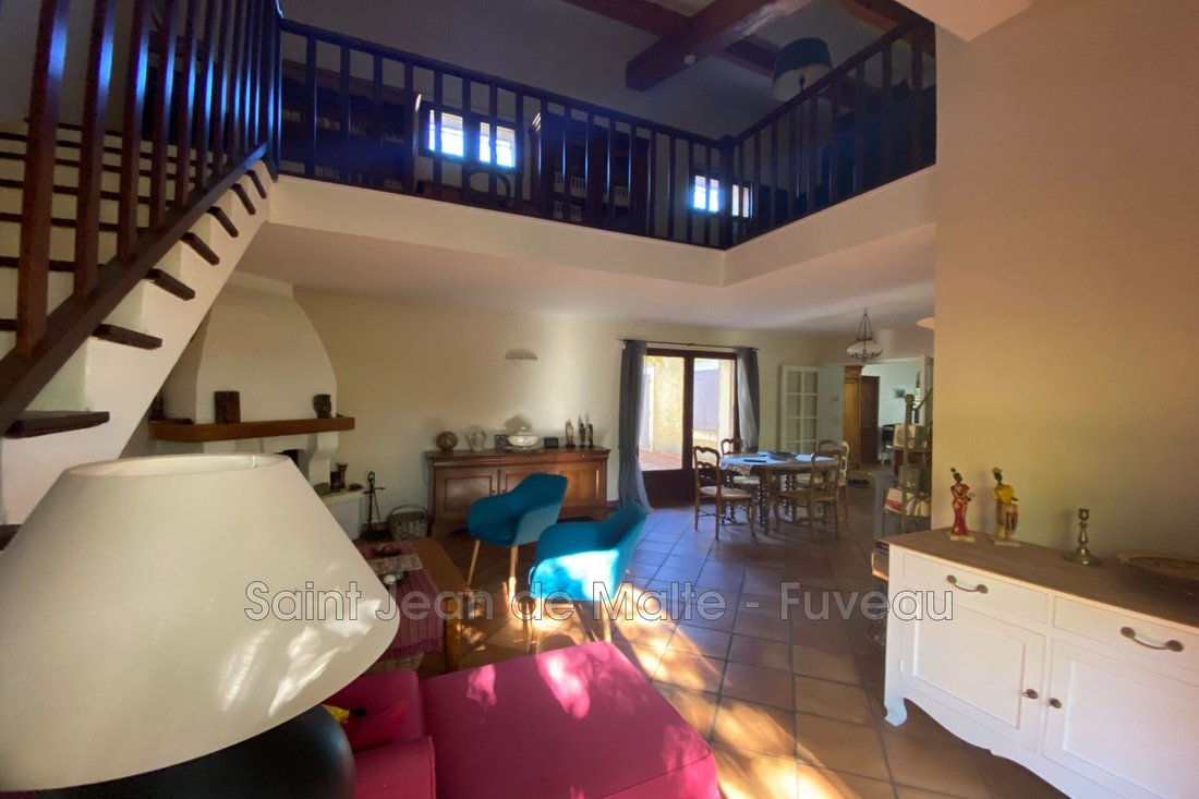 Villa in Cadolive, Provence-Alpes-Côte d'Azur, France 4 - 16560115
