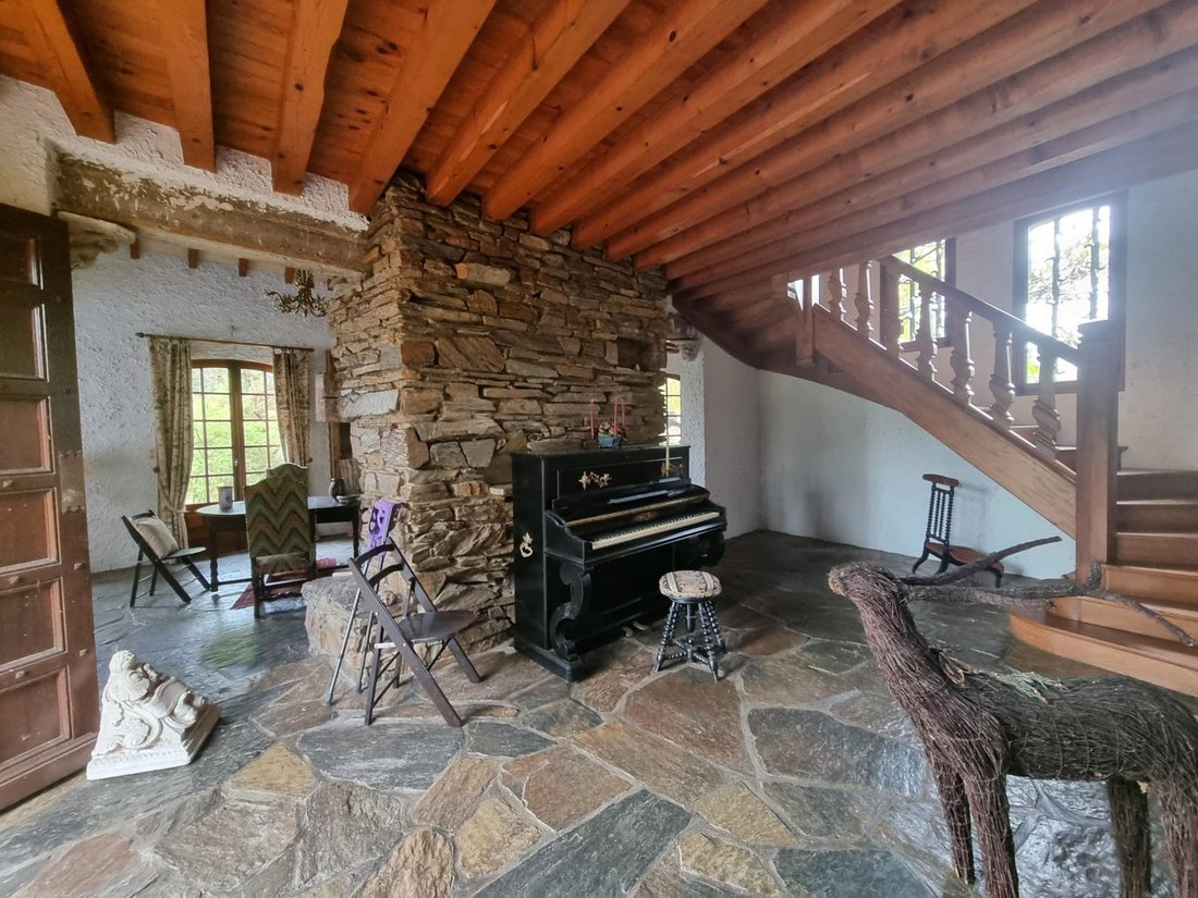House in Labarthe-sur-Leze, Occitania, France 1 - 16561165
