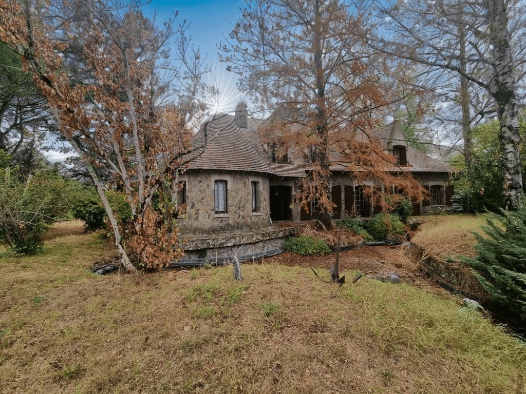 House in Labarthe-sur-Leze, Occitania, France 4 - 16561165
