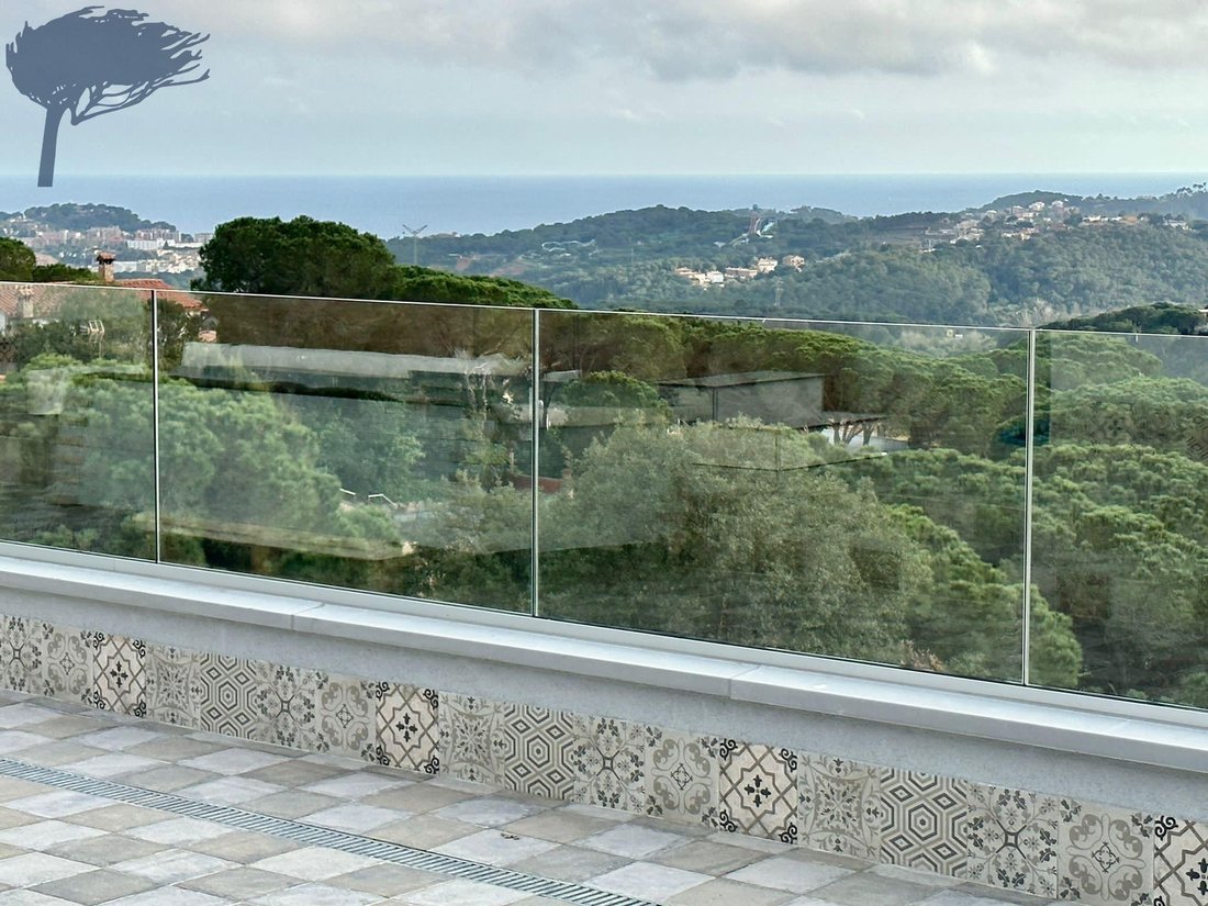 Villa in Lloret de Mar, Catalonia, Spain 2 - 16561598