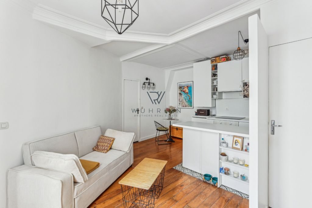 Apartment in Palais Royal, Paris 1er Arrondissement, Paris 2 - 15869015