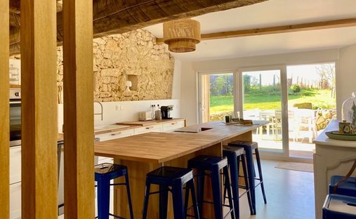 Castle for Sale in Saint-Émilion, Nouvelle-Aquitaine, France