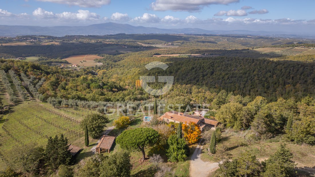 Estate in Montegabbione, Umbria, Italy 1 - 16564670