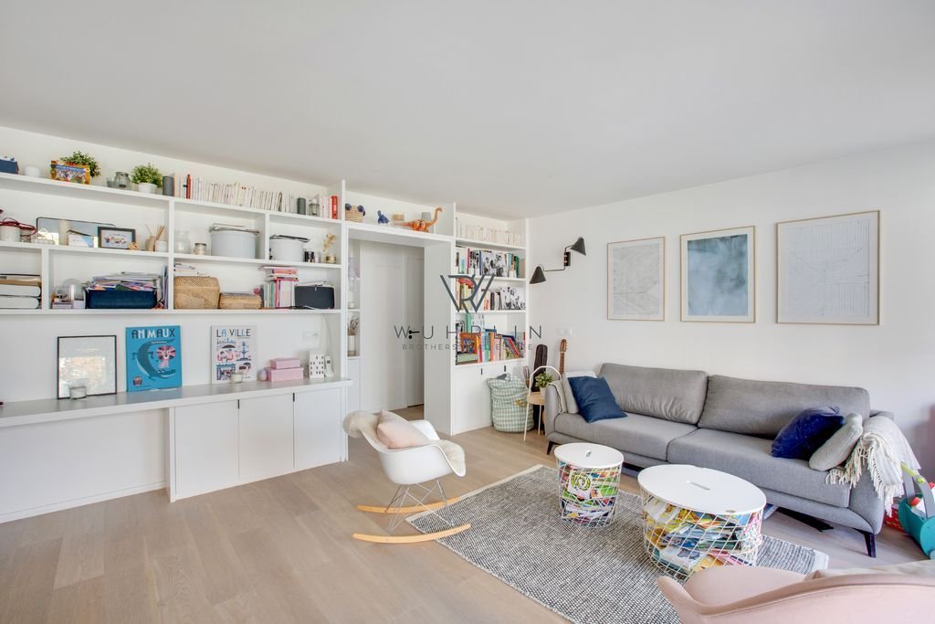 Apartment in Clignancourt-Jules Joffrin, Paris 18e Arrondissement, Paris 5 - 15869369
