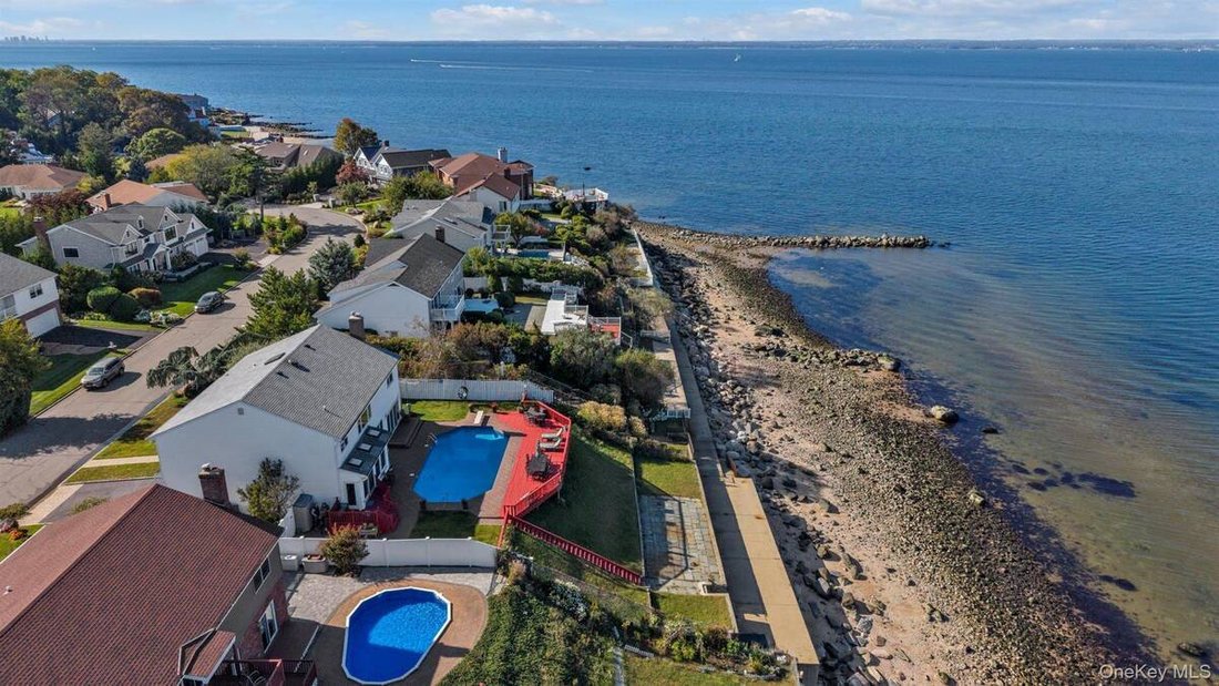 House in Bayville, New York, United States 4 - 16499235