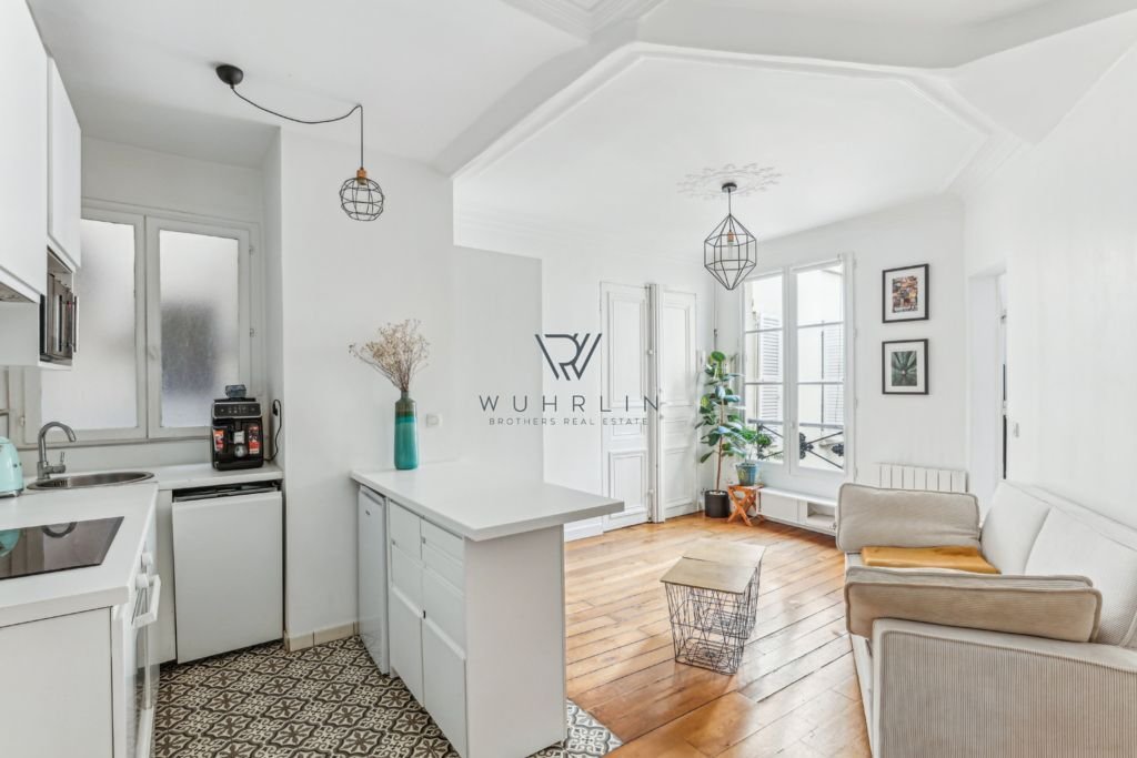 Apartment in Palais Royal, Paris 1er Arrondissement, Paris 1 - 15869015