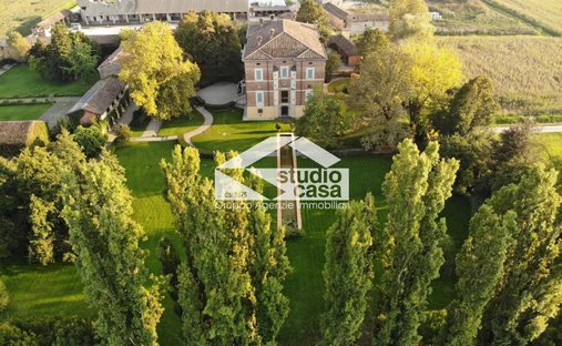 Villa in Salvirola, Lombardei, Italien 1