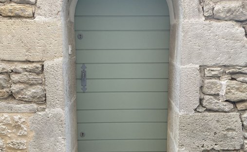 Castle for Sale in Monségur, Nouvelle-Aquitaine, France