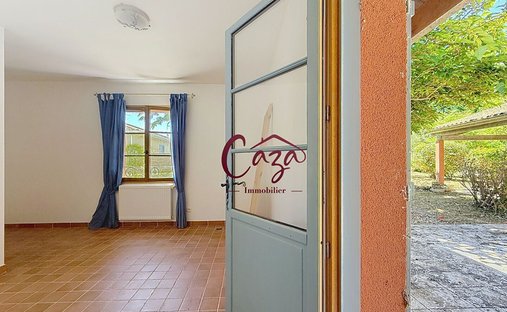 Castle for Sale in Fargues-Saint-Hilaire, Nouvelle-Aquitaine, France