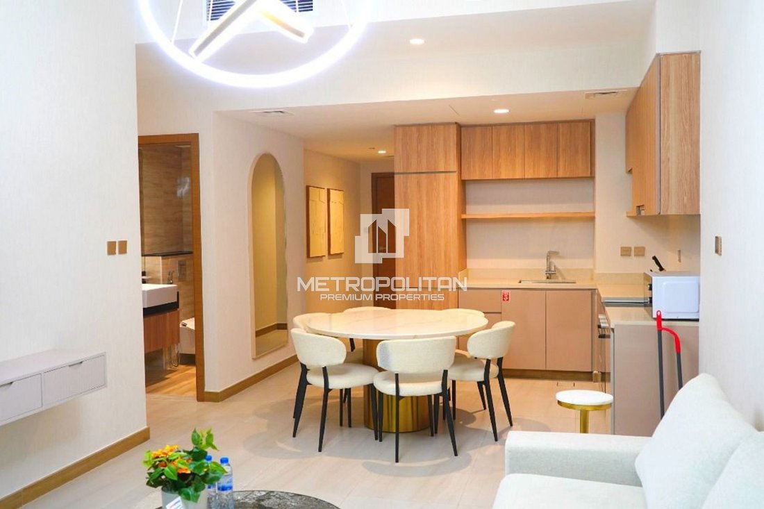 Apartment in Rabdan, Abu Dhabi Emirate, United Arab Emirates 4 - 16563411