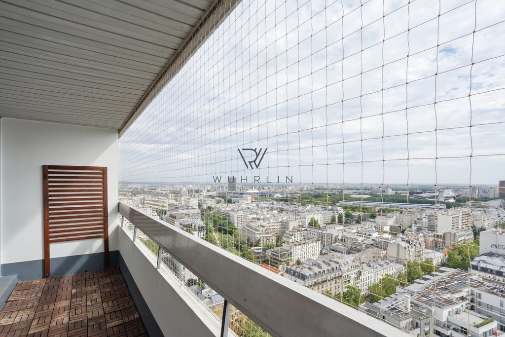 Apartment in Clignancourt-Jules Joffrin, Paris 18e Arrondissement, Paris 2 - 15869332