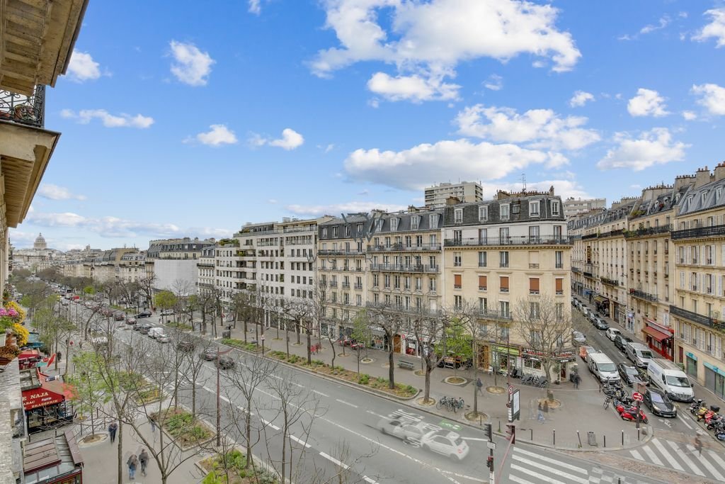 Apartment in Clignancourt-Jules Joffrin, Paris 18e Arrondissement, Paris 2 - 15868855