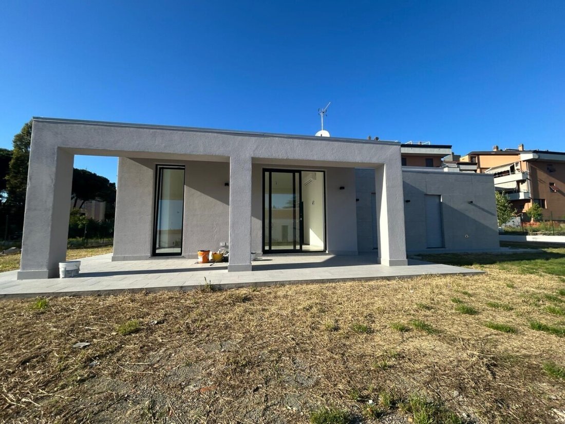 Villa in Center, Sarzana, Liguria 5 - 16562076